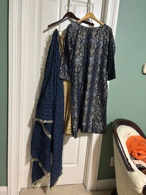 Three piece Plazzo suit. Banarasi long top, brocade plazzo pants & long duoetta